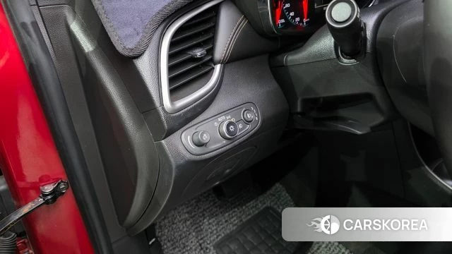 Chevrolet (GM Daewoo) The New Trax id 4931205 из Кореи 8