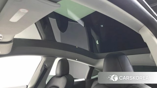 Tesla Model Y id 4996705 из Кореи 8