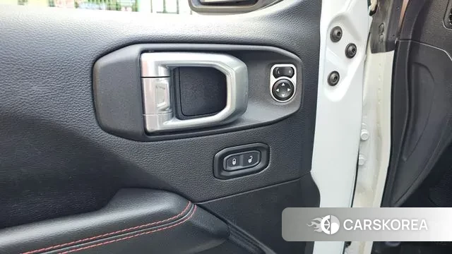 Jeep Gladiator (JT) id 3702523 из Кореи 8
