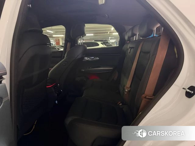 Genesis GV70 id 5028233 из Кореи 8