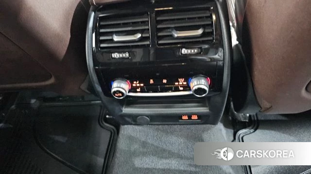 BMW 5 Series (G30) id 5034819 из Кореи 8