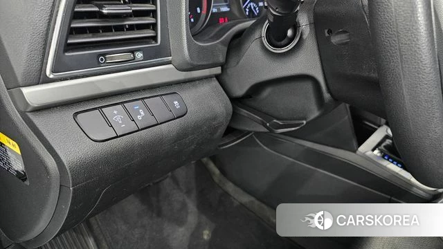 Hyundai Avante AD id 4755379 из Кореи 8