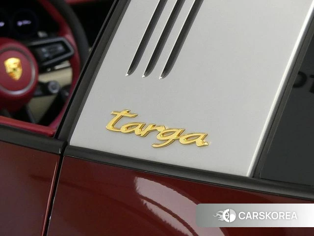 Porsche 911(992) id 4849081 из Кореи 8