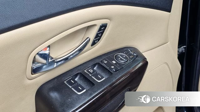 Kia The New Carnival id 4998456 из Кореи 8
