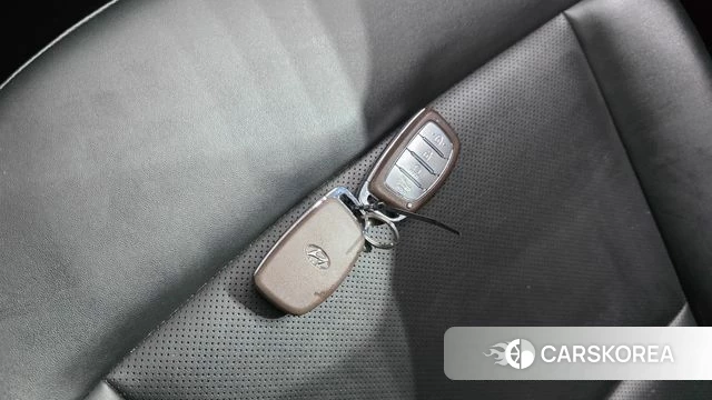 Hyundai Casper id 5040180 из Кореи 8