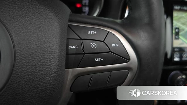 Jeep Grand Cherokee id 4918416 из Кореи 8