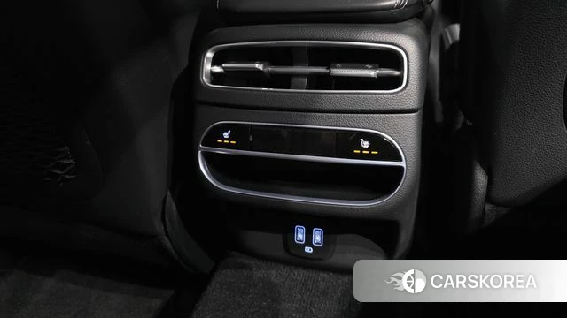 Genesis GV70 id 4965490 из Кореи 8