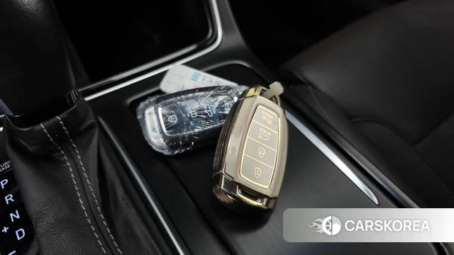Hyundai Grandeur IG id 4837153 из Кореи 8