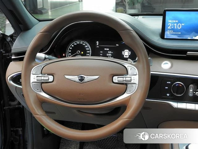 Genesis GV70 id 5021755 из Кореи 8