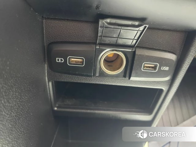 Hyundai Staria id 4654727 из Кореи 8