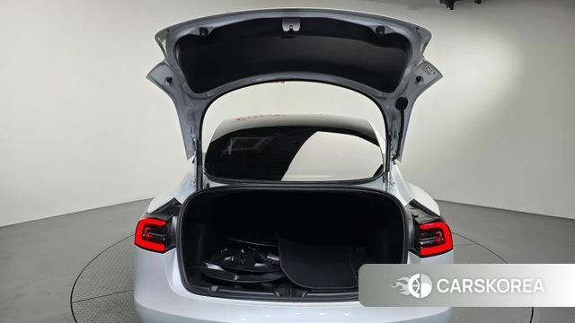 Tesla Model 3 id 4958771 из Кореи 8