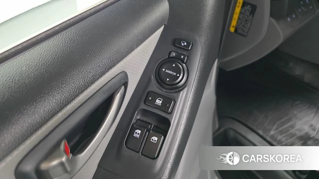 Hyundai The New Grand Starex id 5018485 из Кореи 8