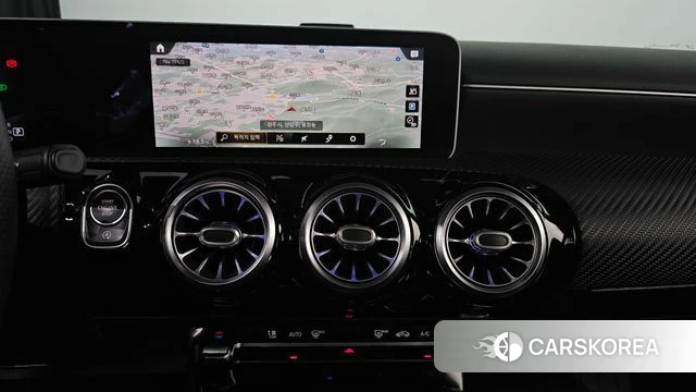 Mercedes-Benz A-Class W177 id 3828498 из Кореи 8