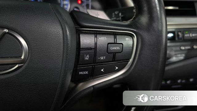 Lexus ES300h 7th generation id 4900182 из Кореи 8