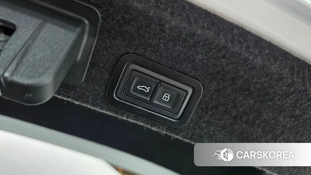 Audi A6 (C8) id 5047886 из Кореи 8