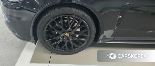 Porsche Panamera (971) id 5023368 из Кореи 8