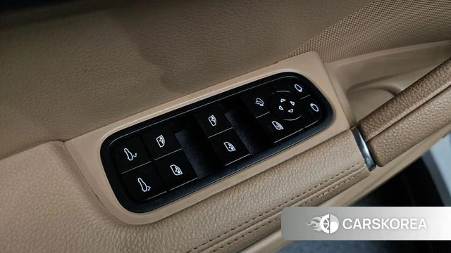 Porsche Cayenne (PO536) id 4672536 из Кореи 8
