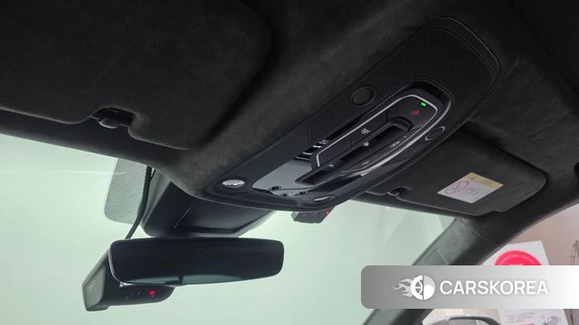 Audi RSQ8 (4M) id 5040535 из Кореи 8