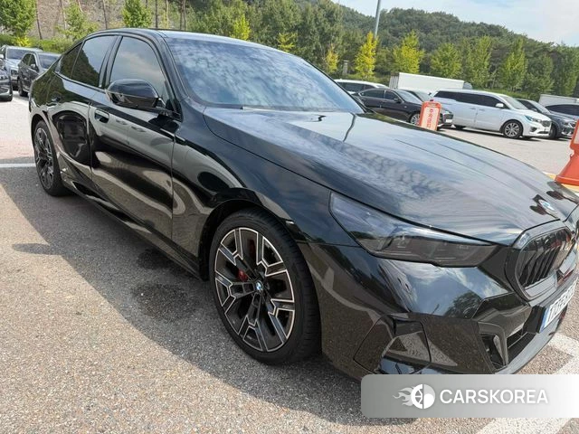 BMW 5 Series (G60) id 4948442 из Кореи 8
