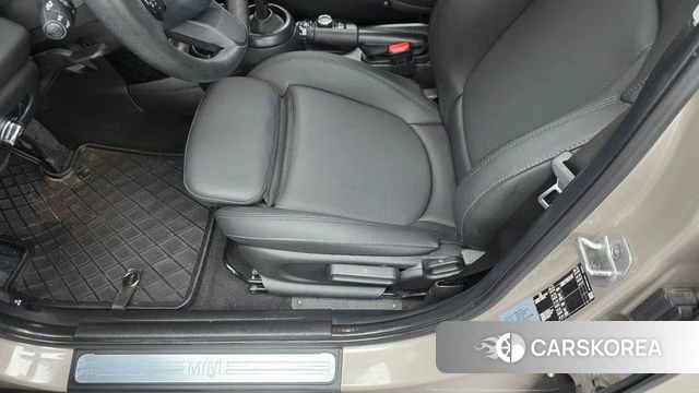 Mini Cooper id 5052273 из Кореи 8