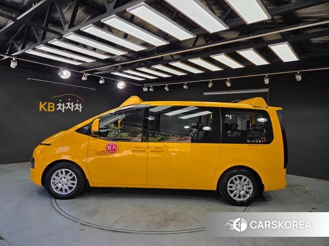 Hyundai Staria id 4991832 из Кореи 8