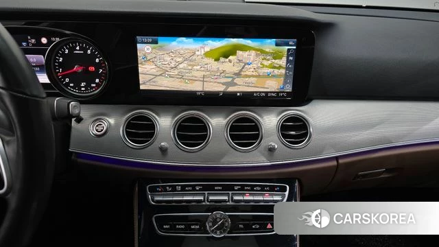 Mercedes-Benz E-Class W213 id 4978019 из Кореи 8