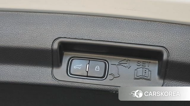 Ford Explorer 6th Generation id 4967260 из Кореи 8