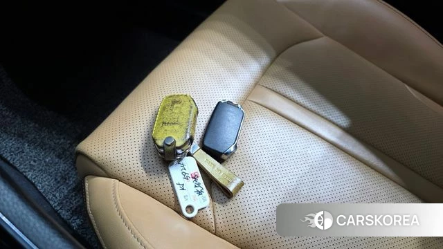 Kia K5 3rd generation id 5018131 из Кореи 8