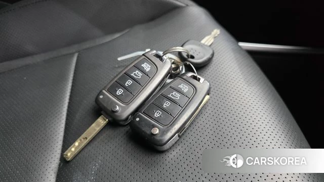 Hyundai Tucson (NX4) id 4992646 из Кореи 8