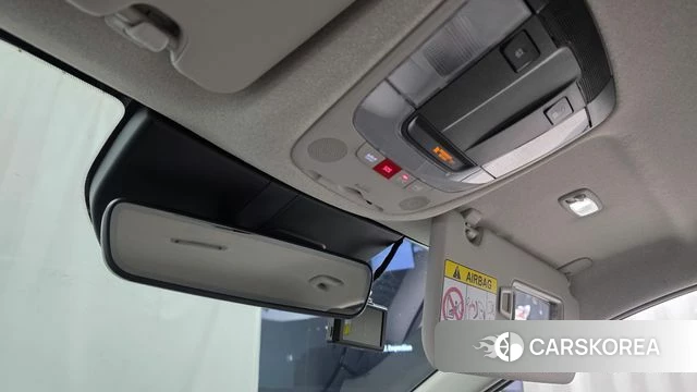 Kia Di Ol Nu Niro id 5039361 из Кореи 8