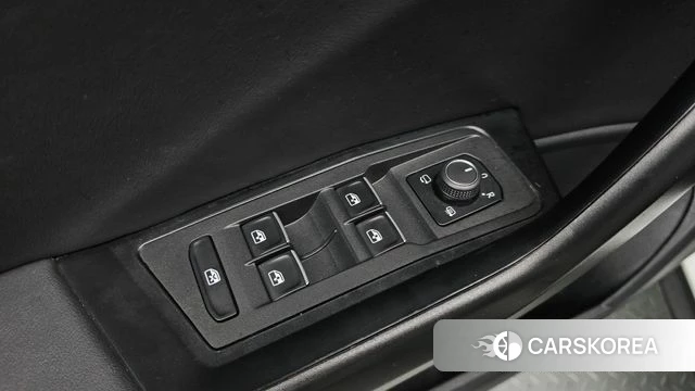 Volkswagen T-Roc id 4976894 из Кореи 8