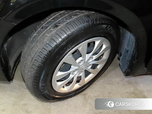 Kia Come New K3 id 3921003 из Кореи 8
