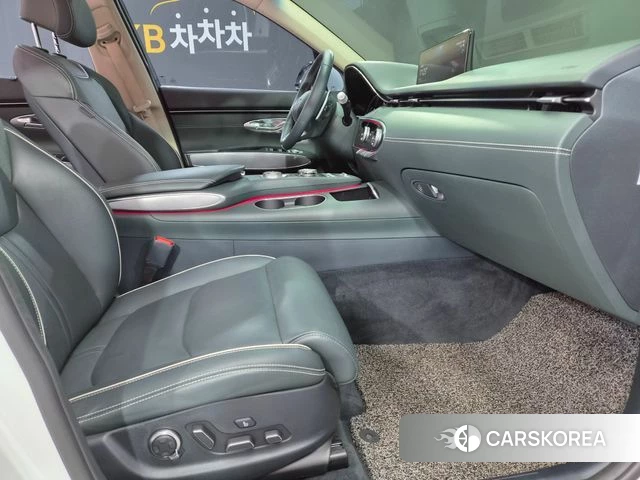 Genesis Electrified GV70 id 4942144 из Кореи 8