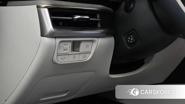 Hyundai Grandeur Hybrid (GN7) id 4950216 из Кореи 8