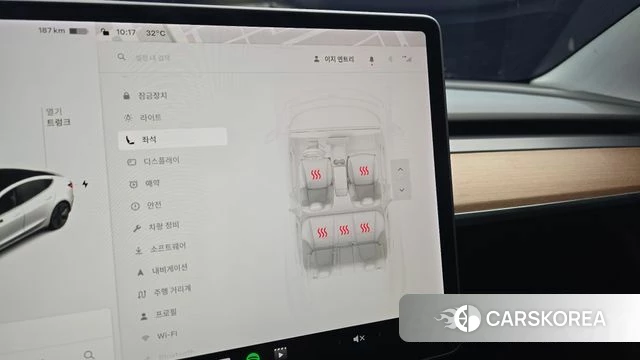 Tesla Model 3 id 4651947 из Кореи 8
