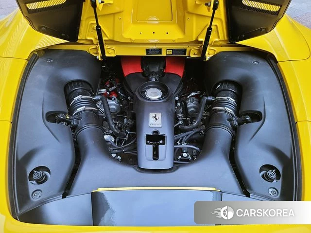 Ferrari F8 Spider id 4930045 из Кореи 8