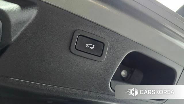 Jaguar E-PACE id 4508057 из Кореи 8
