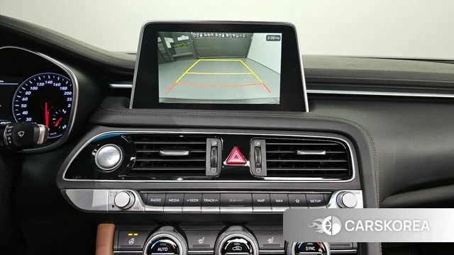 Genesis G70 id 3801298 из Кореи 8