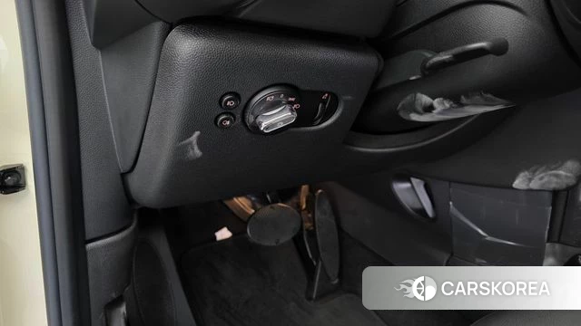 Mini Cooper id 4982683 из Кореи 8
