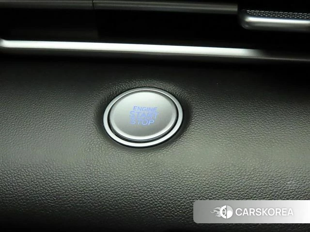 Hyundai The New Avante (CN7) id 5021692 из Кореи 8
