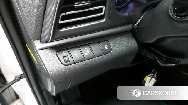 Hyundai The New Avante AD id 3955447 из Кореи 8