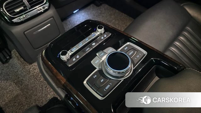 Genesis G90 id 5048265 из Кореи 8