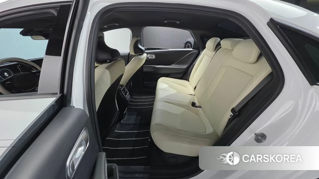 Hyundai Ionic 6 id 5040207 из Кореи 8