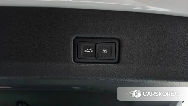 Audi A7 (4K) id 4985048 из Кореи 8