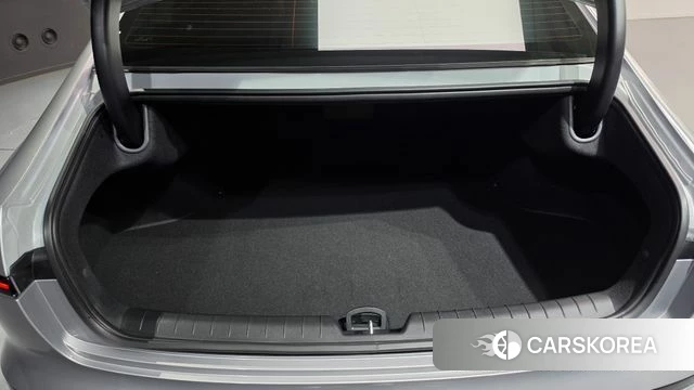Hyundai Grandeur (GN7) id 4981196 из Кореи 8
