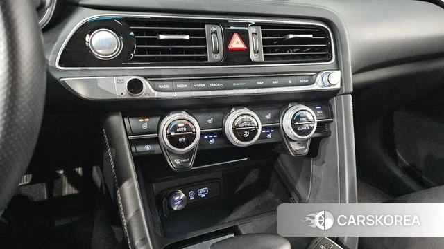 Genesis G70 id 5013570 из Кореи 8