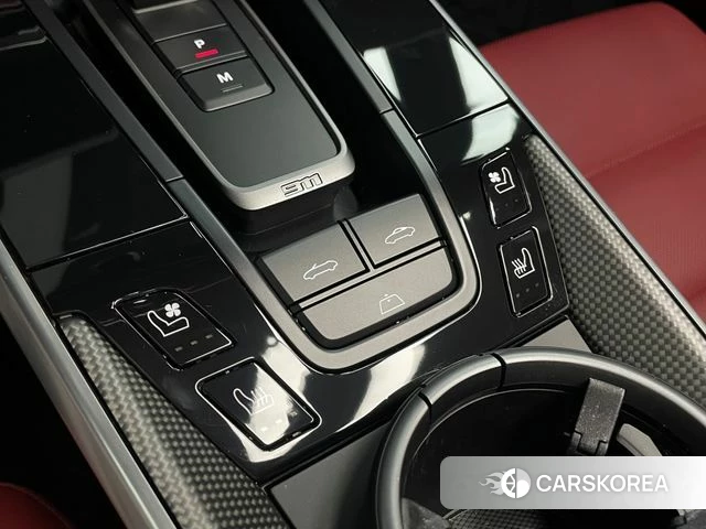 Porsche 911(992) id 4921444 из Кореи 8