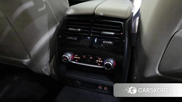 BMW 5 Series (G30) id 4951660 из Кореи 8