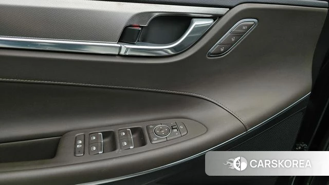 Hyundai The New Grandeur IG id 4793964 из Кореи 8