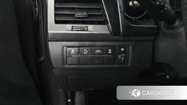 Ssangyong The New Rexton Sports Cannes id 5002997 из Кореи 8